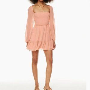 Like New/Barely Worn - Aritzia Tempest mini pink - Size Medium
